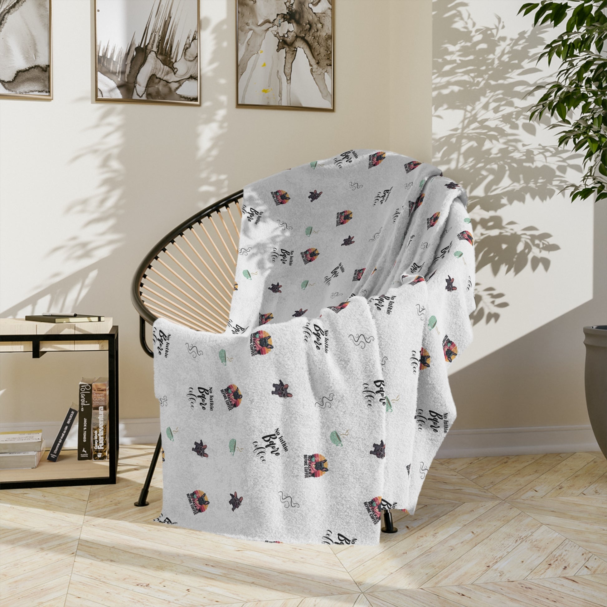 No talkie before Coffee cozy velveteen blanket, Soft Microfiber Throw for Living Room, Perfect Gift for Friends and Family, Home Decor